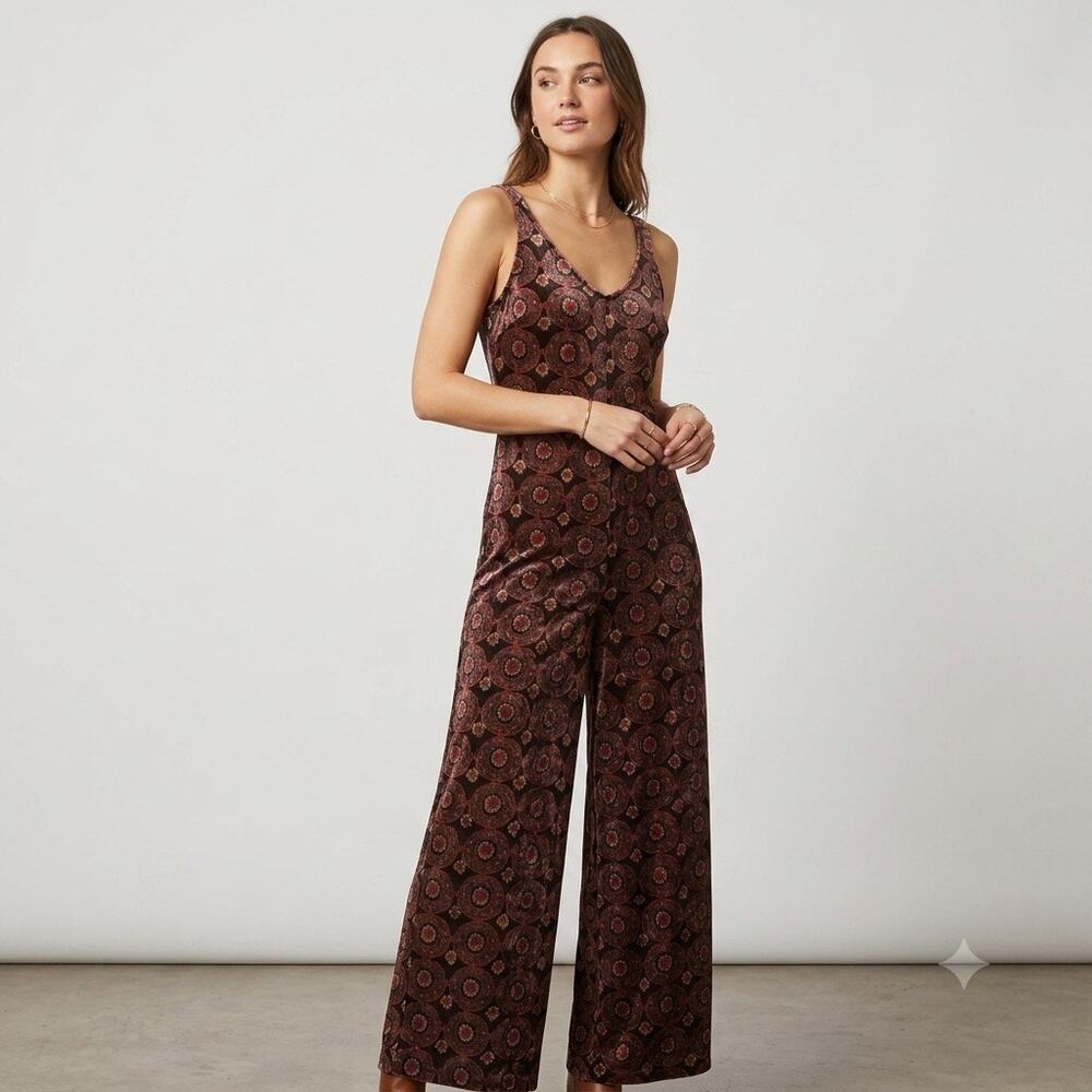 Natural Life Velvet Patterned Jumpsuit Size Small Whimsygoth Witchy Red
